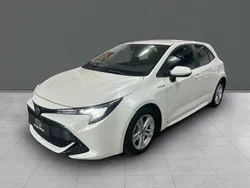 Blanco Usado 2020 Toyota Corolla Active Berlina | 21.500 € (Precio justo)
