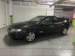 Negro Usado 2007 Renault Laguna III Privilege | 3200 € (Precio justo)