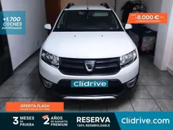 Blanco Usado 2014 Dacia Sandero Stepway Utilitario | 7690 € (Precio justo)
