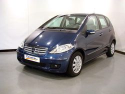 Azul Usado 2008 Mercedes A180 Elegance Monovolumen | 6925 € (Precio justo)