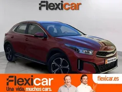 Rojo Usado 2023 Kia XCeed SUV | 20.790 € (Buen precio)