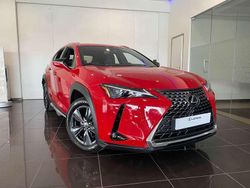 Rojo Nuevo 2025 Lexus UX 300h SUV | 35.750 €