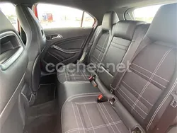 Rojo Usado 2015 Mercedes A200 Urban Berlina | 18.000 € (Precio justo)