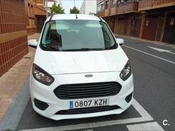 Blanco Usado 2019 Ford Tourneo Courier Trend Monovolumen | 12.750 € (Precio justo)