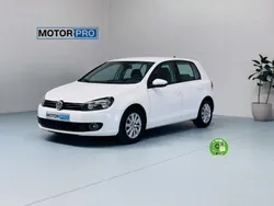 Blanco Usado 2009 VW Golf VI Advance Berlina | 8990 € (Precio justo)
