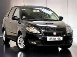 Negro Usado 2011 Fiat Croma Dynamic Familiar | 2995 €