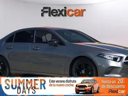 Gris / plata Usado 2019 Mercedes A180 Berlina | 24.990 € (Precio justo)