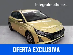 Verde Usado 2024 Hyundai i20 Berlina | 19.900 € (Precio justo)