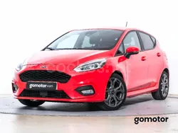 Rojo Usado 2018 Ford Fiesta ST-Line Utilitario | 12.990 € (Un poco caro)
