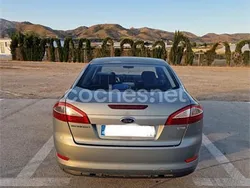 Gris / plata Usado 2008 Ford Mondeo Ghia Berlina | 2800 € (Precio justo)