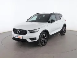 Blanco Usado 2021 Volvo XC40 R-Design SUV | 31.099 € (Precio justo)