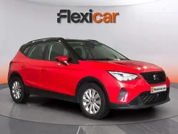 Rojo Usado 2021 Seat Arona Style SUV | 13.490 € (Precio justo)