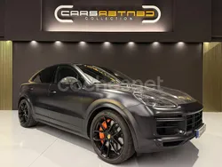 Negro Usado 2022 Porsche Cayenne Turbo S SUV | 118.000 € (Caro)