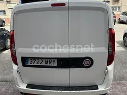 Blanco Usado 2010 Fiat Doblò Active Monovolumen | 6900 € (Un poco caro)