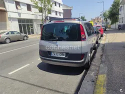 Gris / plata Usado 2004 Renault Grand Espace Expression Monovolumen | 3300 €