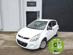 Blanco Usado 2011 Hyundai i20 Classic Berlina | 5990 € (Precio justo)