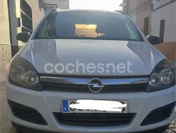 Blanco Usado 2007 Opel Astra Energy Familiar | 1600 € (Buen precio)