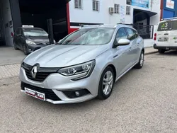 Gris Usado 2018 Renault Mégane GrandTour LIMITED Familiar | 11.900 € (Un poco caro)