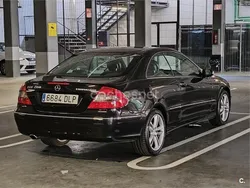 Negro Usado 2005 Mercedes CLK200 Avantgarde Coupe | 5800 € (Buen precio)