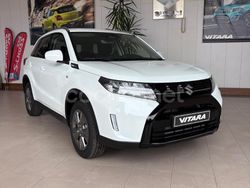 Blanco Nuevo 2025 Suzuki Vitara SUV | 29.000 € (Un poco caro)