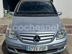 Gris / plata Usado 2006 Mercedes B200 Monovolumen | 5999 € (Precio justo)
