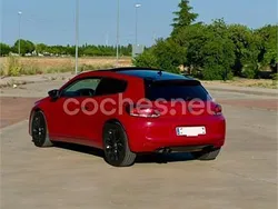 Rojo Usado 2010 VW Scirocco Coupe | 7300 € (Precio justo)