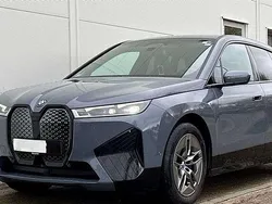 Gris Usado 2021 BMW iX SUV | 51.000 € (Super precio)
