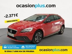Rojo Usado 2018 Volvo V40 CC Momentum Familiar | 12.780 € (Precio justo)
