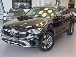 Negro Usado 2021 Mercedes GLC200 SUV | 44.500 €
