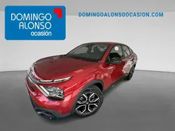 Rojo Usado 2023 Citroën e-C4 Feel Berlina | 20.790 € (Super precio)