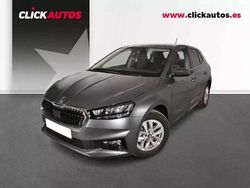 Gris Usado 2025 Skoda Fabia Selection Utilitario | 18.150 € (Super precio)