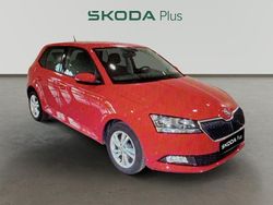 Rojo Usado 2021 Skoda Fabia Ambition Utilitario | 12.990 € (Precio justo)