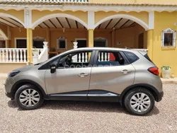 Beige Usado 2016 Renault Captur Zen SUV | 12.400 € (Precio justo)