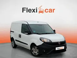 Blanco Usado 2022 Fiat Doblò Easy Monovolumen | 11.890 € (Buen precio)
