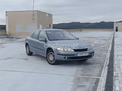 Azul Usado 2003 Renault Laguna II Dynamique Berlina | 2000 € (Precio justo)