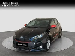 Negro Usado 2021 Toyota Yaris Hybrid Active Berlina | 19.300 € (Precio justo)