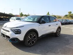 Blanco Usado 2023 Citroën e-C4 Shine Berlina | 17.450 € (Precio justo)