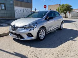 Gris / plata Usado 2021 Renault Clio V Business Berlina | 11.900 € (Precio justo)