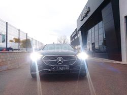 Gris / plata Usado 2024 Mercedes E300 Berlina | 74.900 € (Caro)