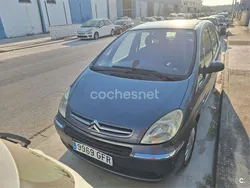 Gris / plata Usado 2008 Citroën Xsara Picasso Exclusive Monovolumen | 3499 € (Precio justo)
