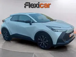 Blanco Usado 2024 Toyota C-HR Advance SUV | 27.690 € (Precio justo)