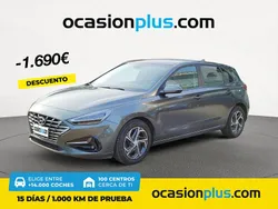 Gris Usado 2022 Hyundai i30 | 18.590 € (Un poco caro)