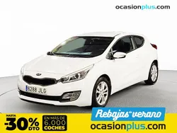 Blanco Usado 2016 Kia Ceed GT Berlina | 12.190 € (Un poco caro)