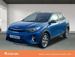 Azul Usado 2024 Kia Stonic SUV | 18.300 € (Precio justo)