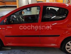 Rojo Usado 2012 Peugeot 107 Utilitario | 5200 €