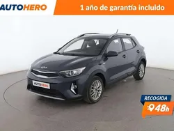 Gris Usado 2022 Kia Stonic Plus SUV | 14.285 € (Precio justo)