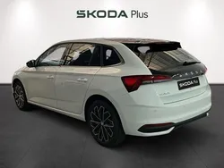 Blanco Usado 2024 Skoda Scala Utilitario | 19.990 € (Precio justo)