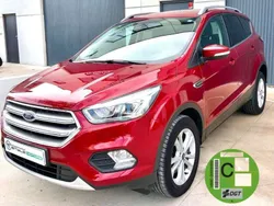 Rojo Usado 2017 Ford Kuga Titanium SUV | 13.990 € (Precio justo)