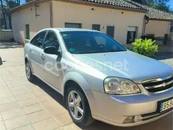 Gris / plata Usado 2007 Chevrolet Lacetti SX Berlina | 3500 € (Caro)