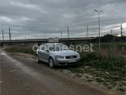 Gris / plata Usado 2003 Audi A3 Ambiente Berlina | 4000 € (Precio justo)